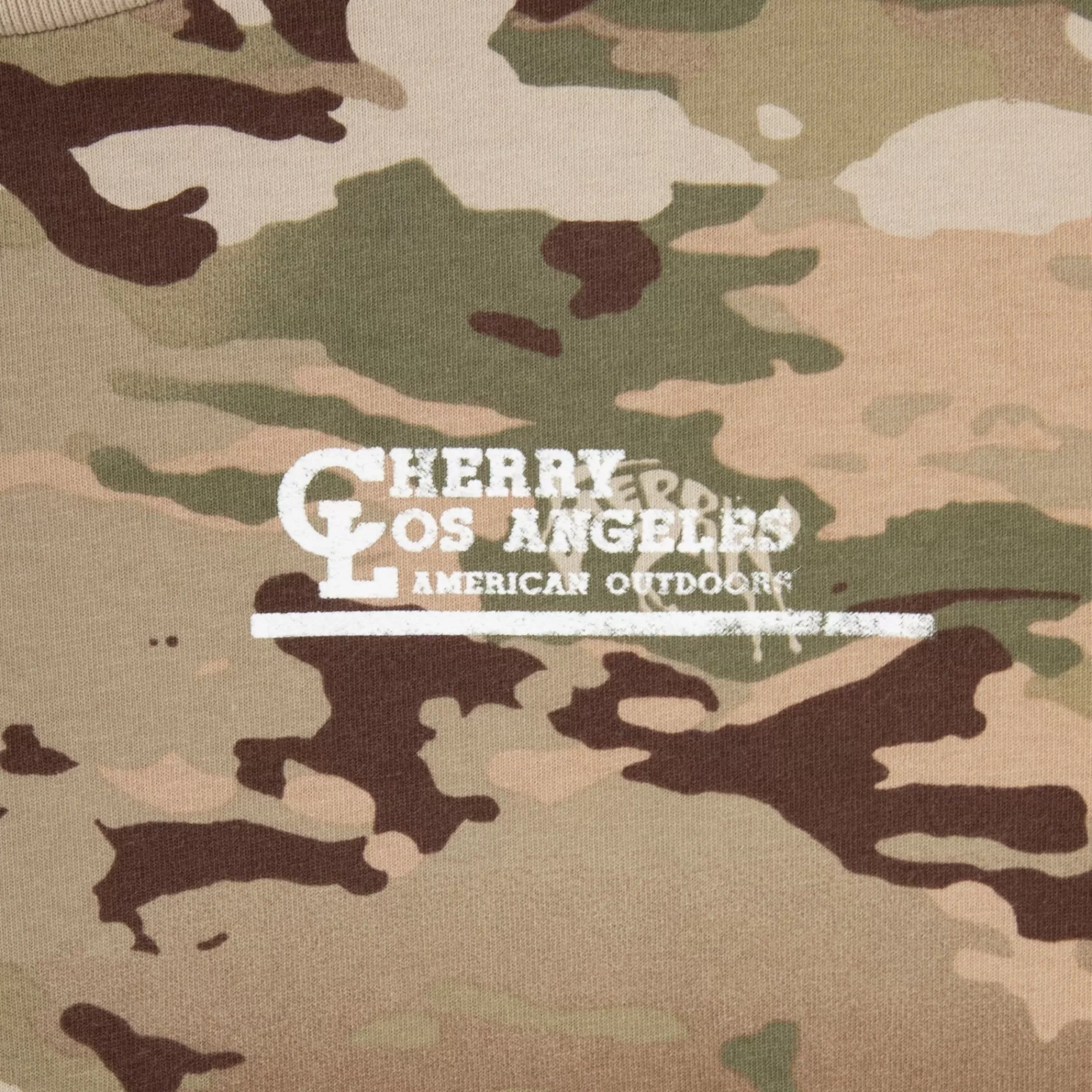 Camiseta Tipo Boxy American Outdoorsman (Camuflaje)^Cherry New